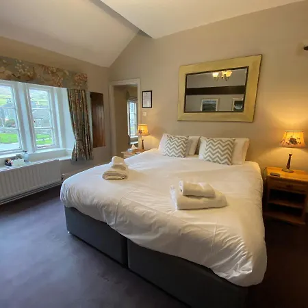 The Red Lion & Manor House Han/Misafirhane Burnsall