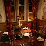 The Red Lion & Manor House