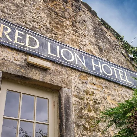 The Red Lion & Manor House
