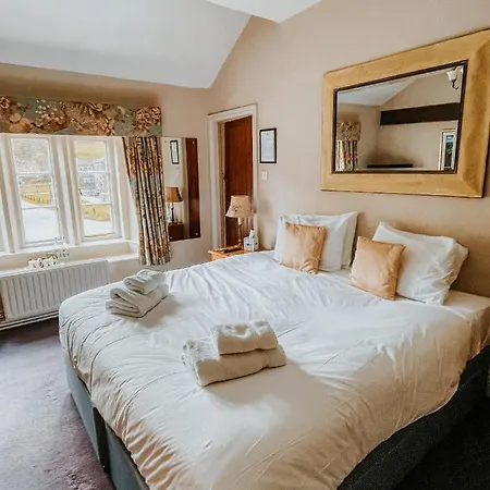 Herberg The Red Lion & Manor House Burnsall