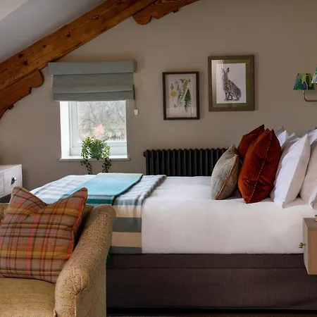 The Red Lion & Manor House 3* Burnsall