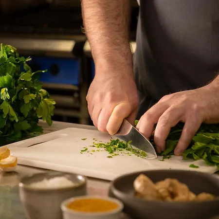 The Red Lion & Manor House 3* Burnsall