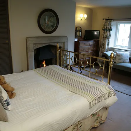 The Red Lion & Manor House Burnsall