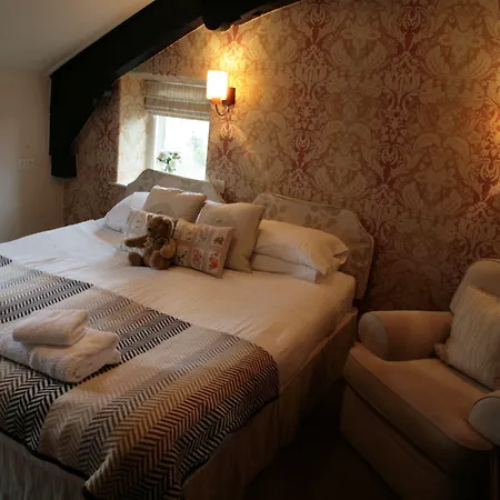 Herberg The Red Lion & Manor House