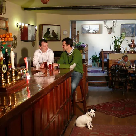 Herberg The Red Lion & Manor House