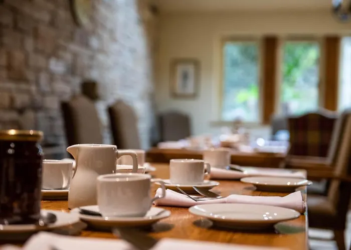 Inn The Red Lion & Manor House 3*