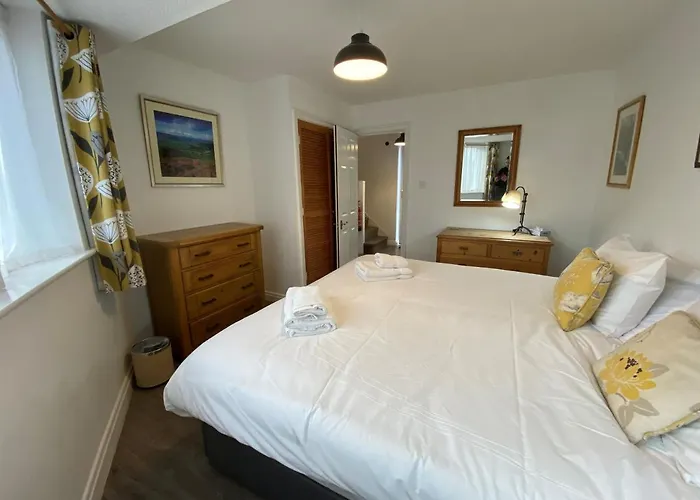 The Red Lion & Manor House 3* Burnsall