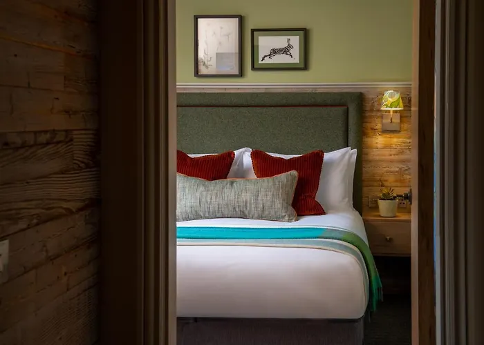 The Red Lion & Manor House 3* Burnsall