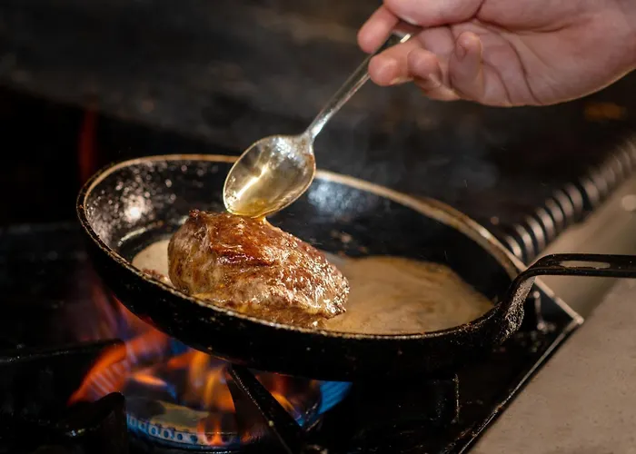 The Red Lion & Manor House