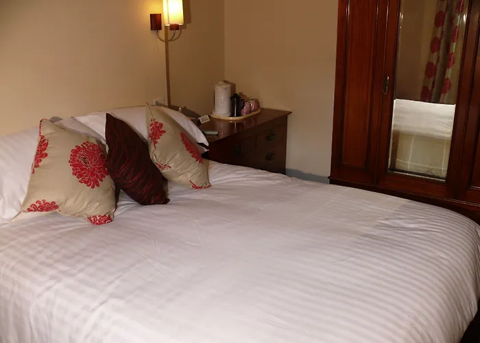 The Red Lion & Manor House Inn 3*