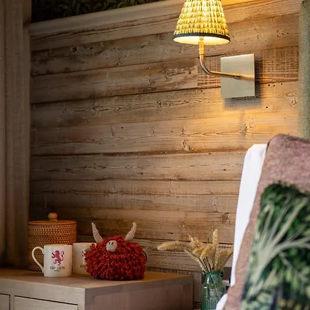 The Red Lion & Manor House אורחן בורנסאל