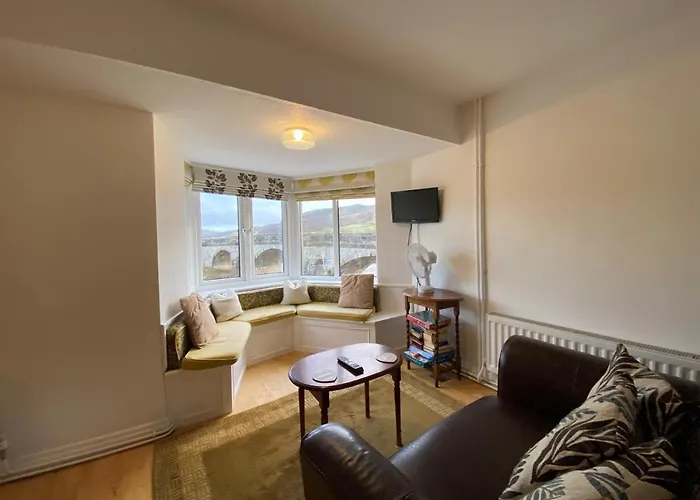 The Red Lion & Manor House Mini-hôtel 3*