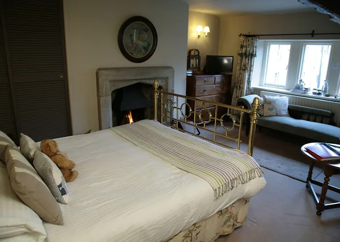 The Red Lion & Manor House Burnsall