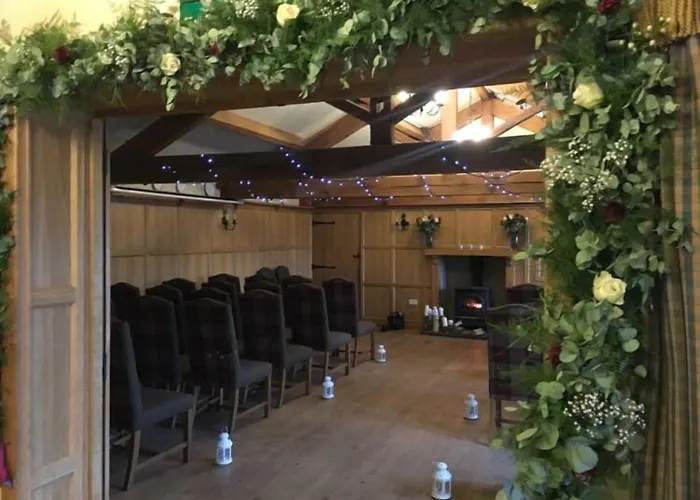 The Red Lion & Manor House Mini-hôtel 3*